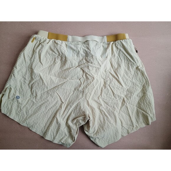 Lululemon Surge Liner Missing Short 6"  Dew Green/Auric Gold, Size Large - Picture 2 of 5